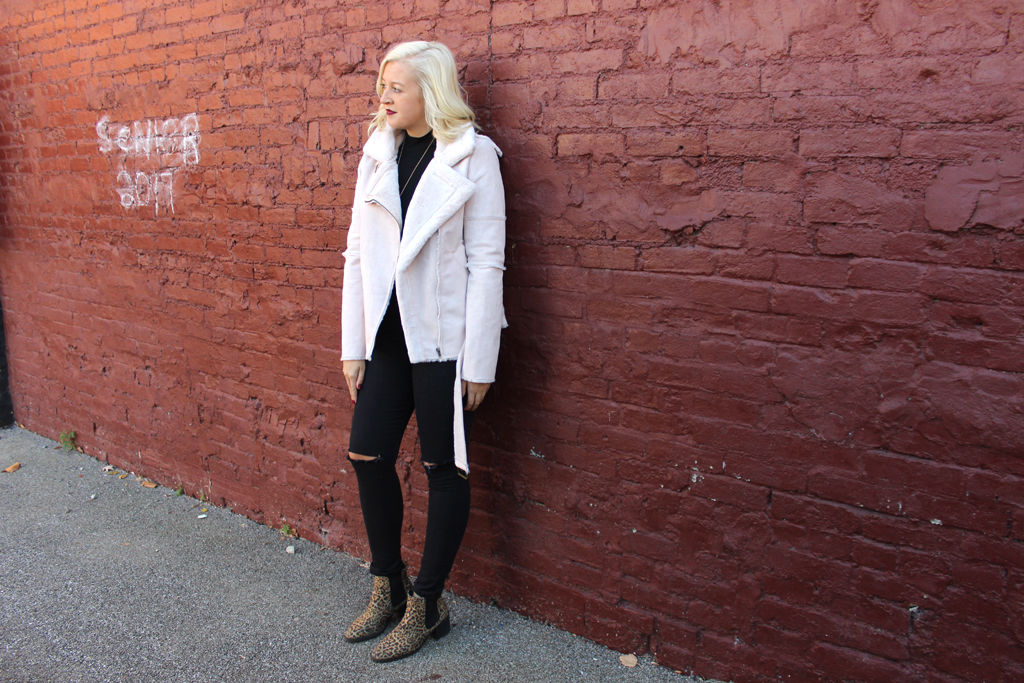 holiday look pink jacket_11.18.16